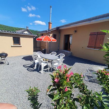 Gite Des Jardiniers Fumay Quarto foto